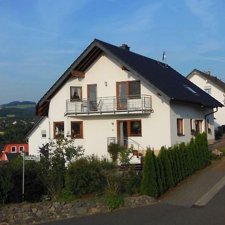 Ferienwohnung Basche Oberzissen Екстериор снимка